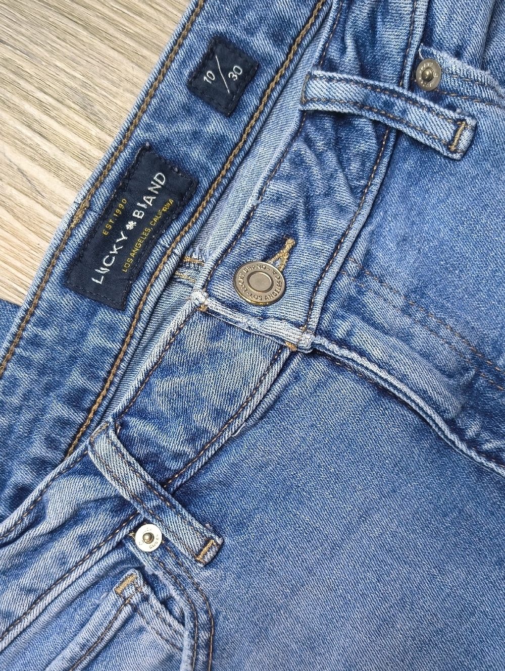 S1126 Lolita Low Rise Skinny w/25" Inseam👖Lucky Brand Women's Size 10 Jeans